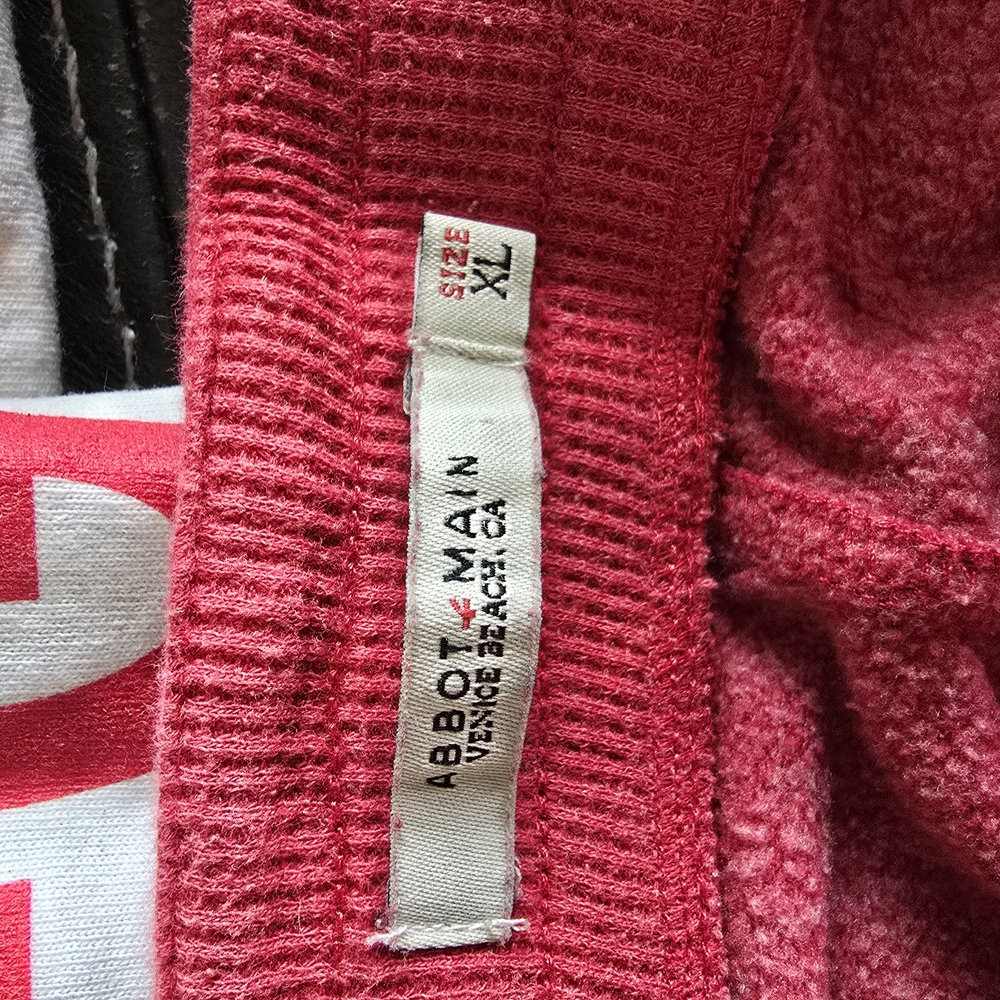 Red Lifeguard Apparel Set - Picture 5 of 16